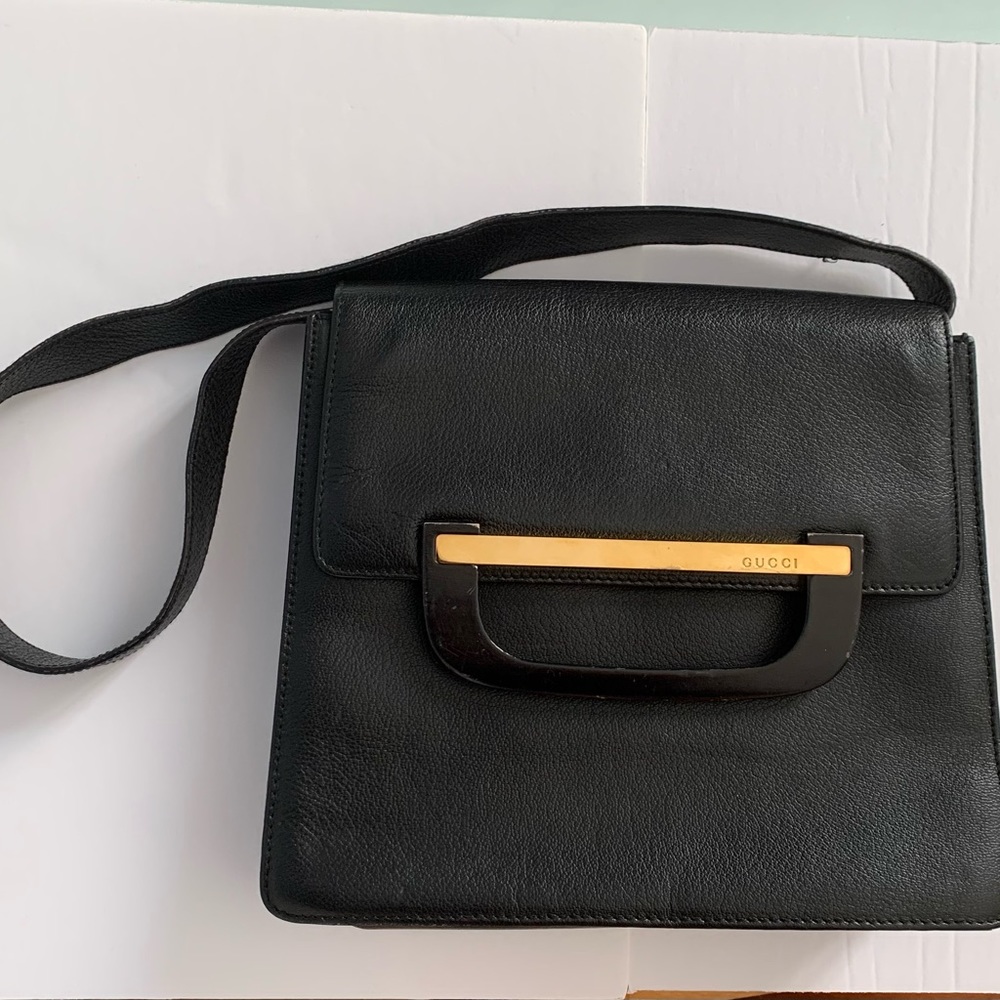 Vintage Pre-loved Gucci Shoulder Bag circa 1989-1991.